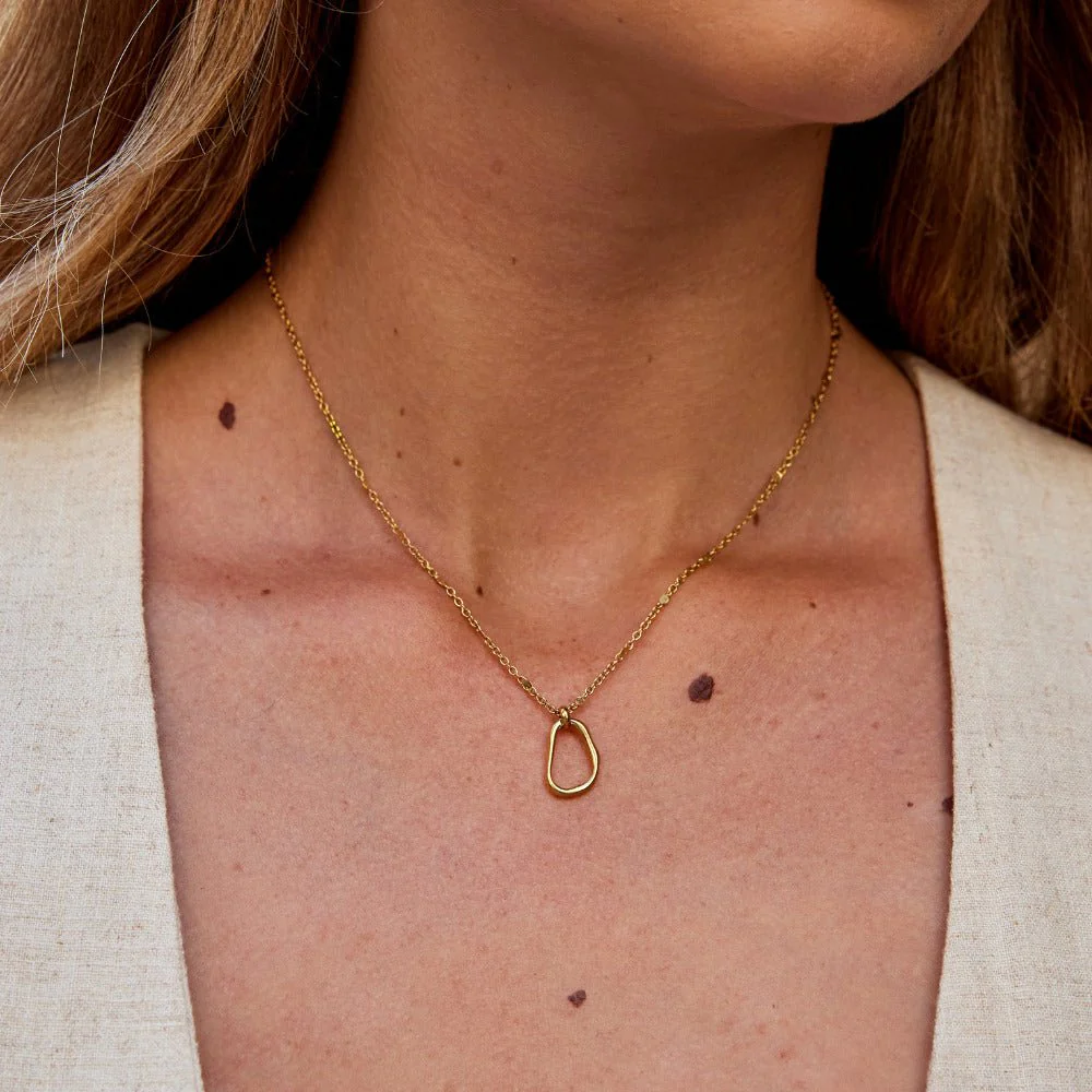 Erin Gold Pendant Necklace - Image 2