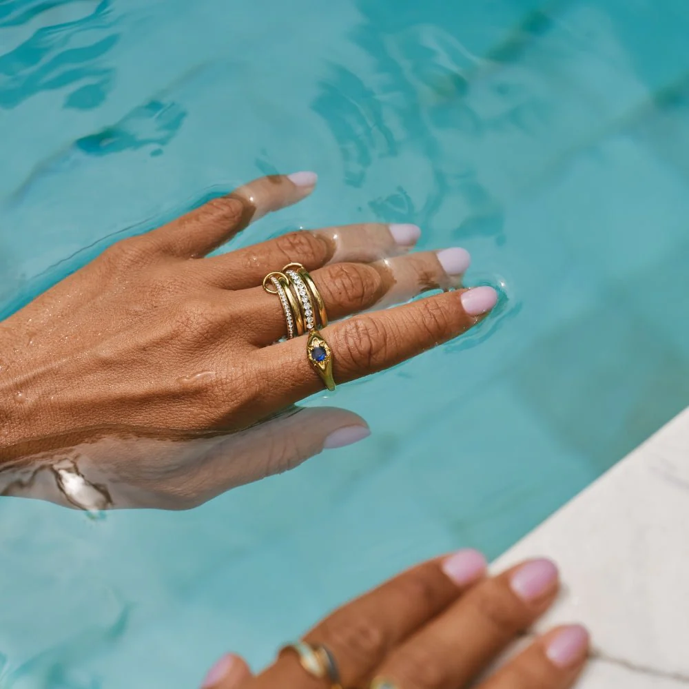 'Forever' Link Crystal & Gold Ring - Image 4