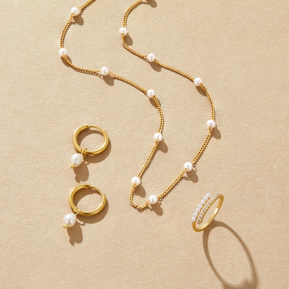 Nura Pearl 18K Gold Necklace - Image 5