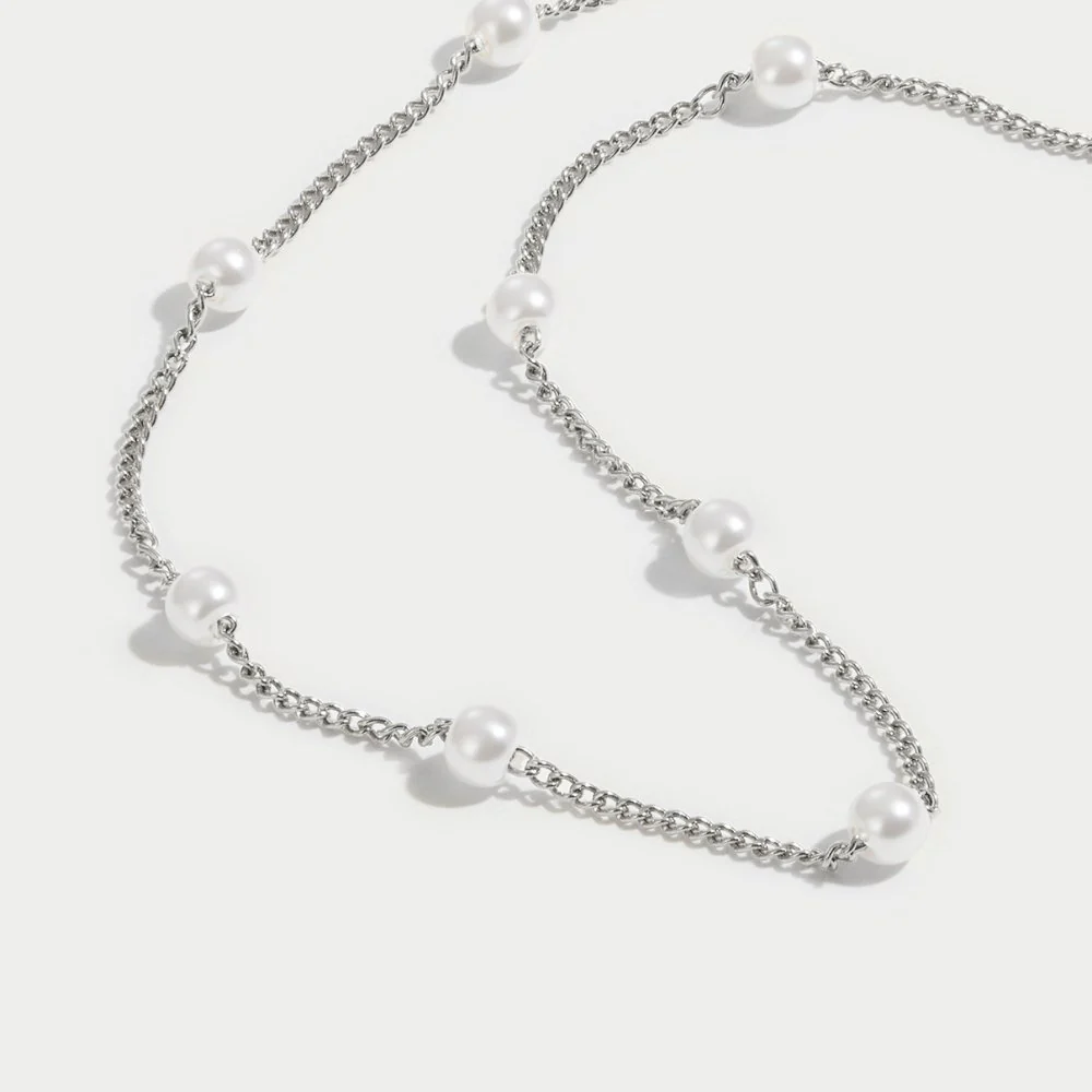 Nura Pearl Silver Necklace - Image 3